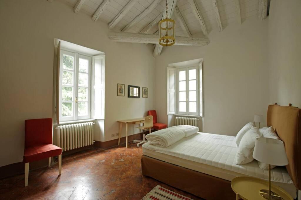 Appartamento Nel Parco Di Villa Erba Cernobbio Eksteriør billede